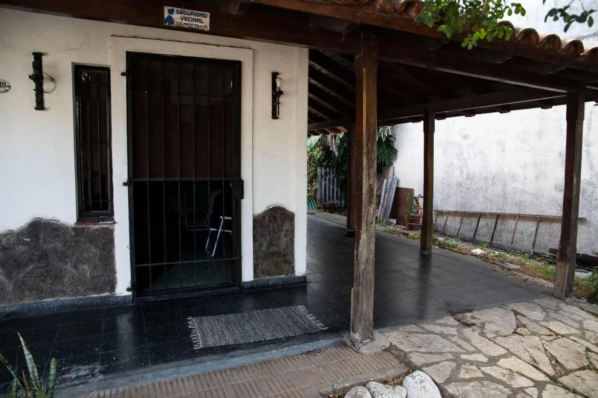 Venta Casa 5 amb. Bella Vista foto 3