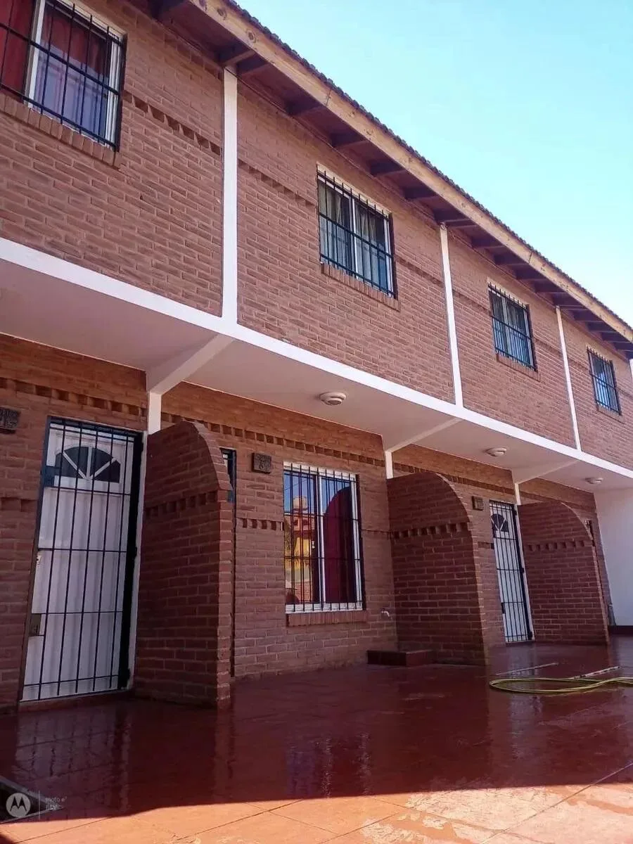 Casa y 4 Triplex Mar del Tuyu permuta foto 4