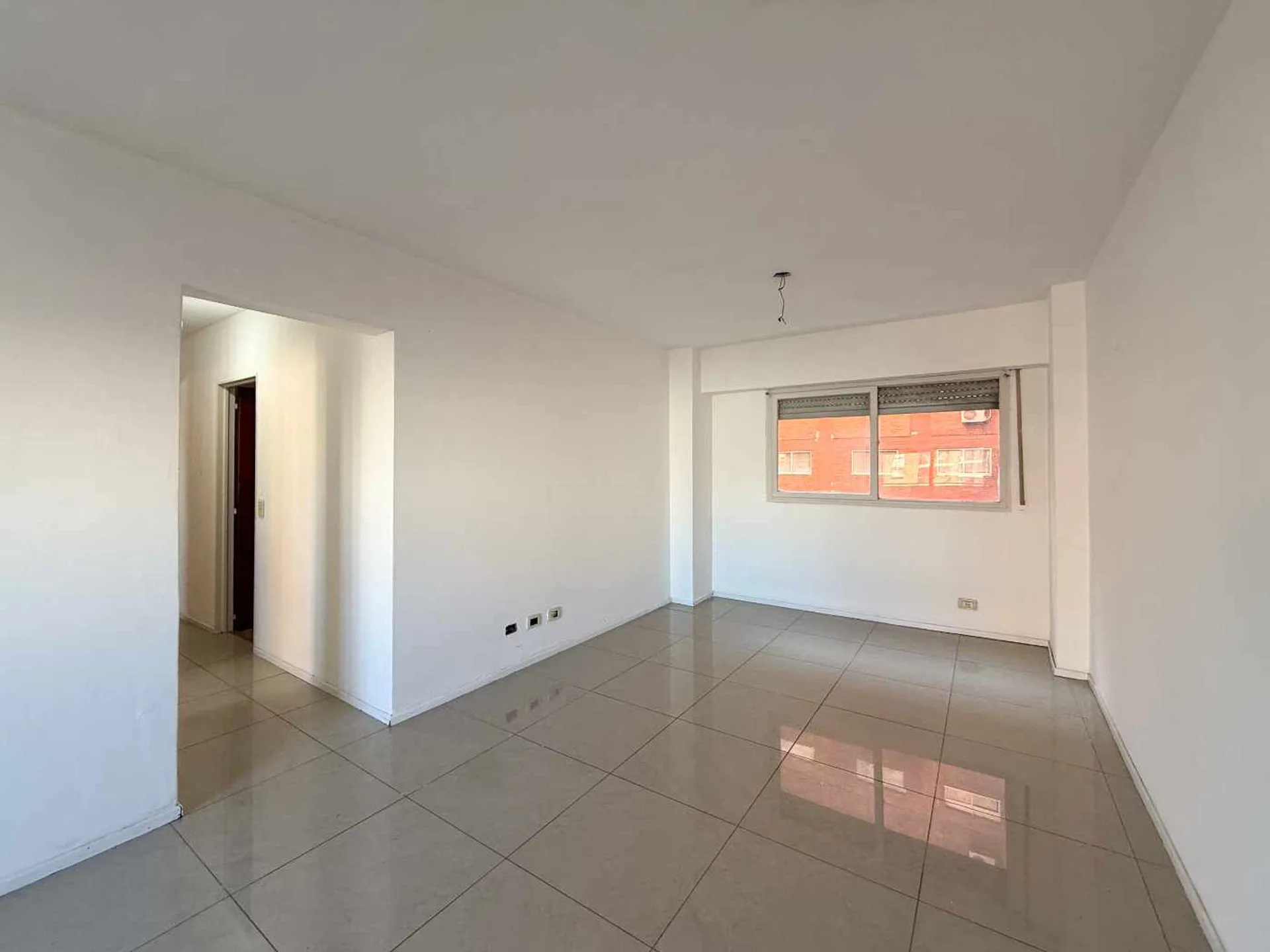 DEPARTAMENTO 3 DORMITORIOS EN VENTA , LA PLATA foto 4