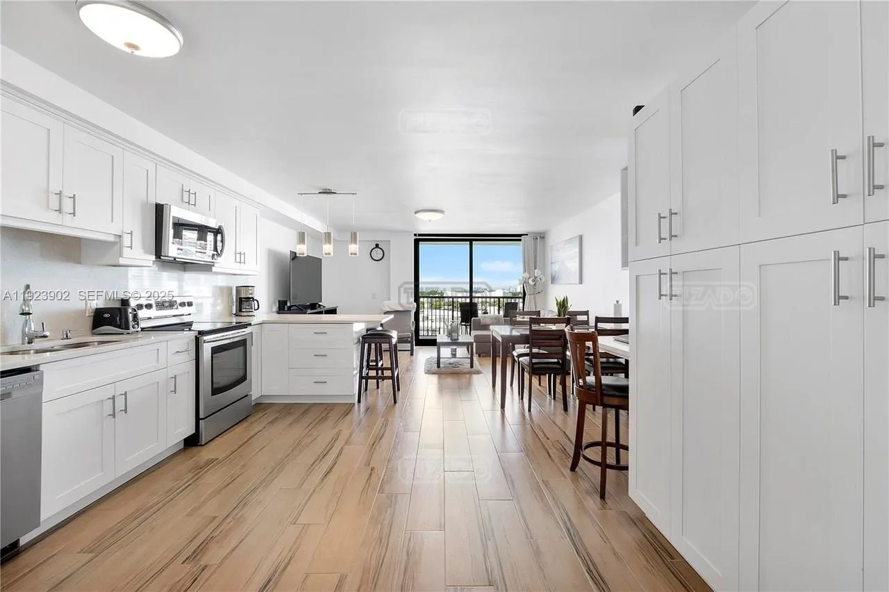 1800 Collins Ave #11B 1800 foto 2
