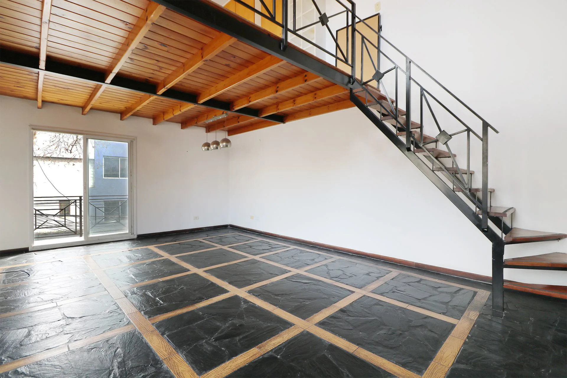 Excelente PH 2amb. tipo Loft con Terraza propia foto 5