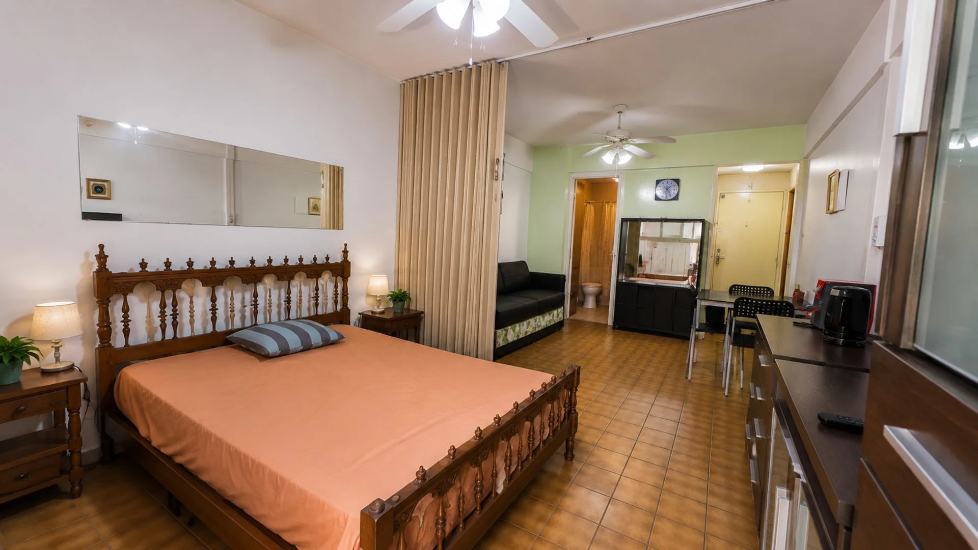 VENTA DEPARTAMENTO MONOAMBIENTE ZONA ALDREY foto 3