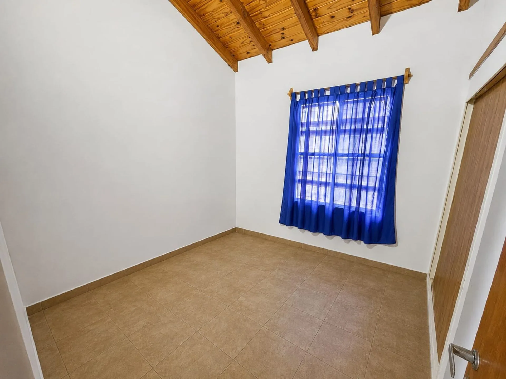 DUPLEX 2 HABITABITACIONES SAN NICOLAS foto 4