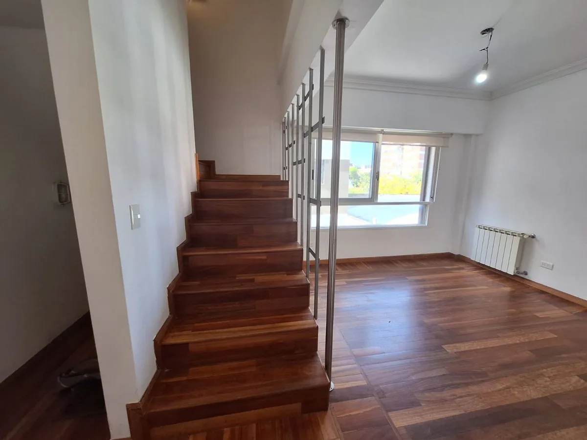 VENTA DUPLEX 3 AMB CON BALCON, TERRAZA Y COCHERA foto 5