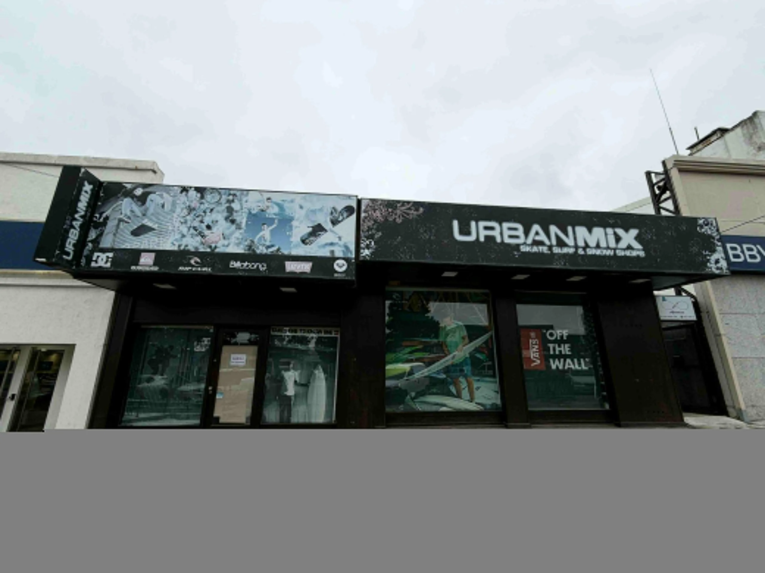 ALQUILER – LOCAL – CENTRO foto 2