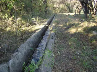 TERRENO EN VENTA EN LA POBLACIÓN TRASLASIERRA foto 1