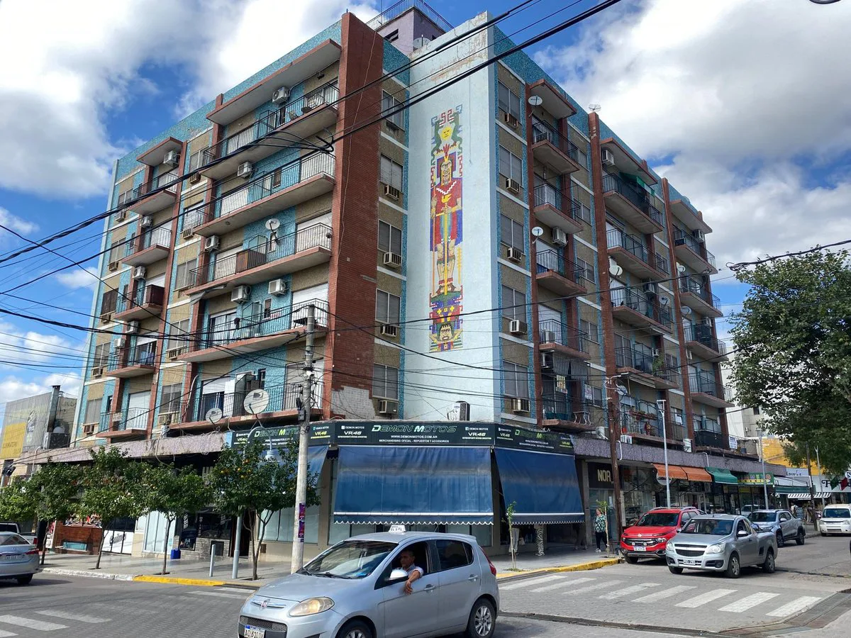VENTA DEPARTAMENTO CENTRICO TERMAS DE RIO HONDO foto 2