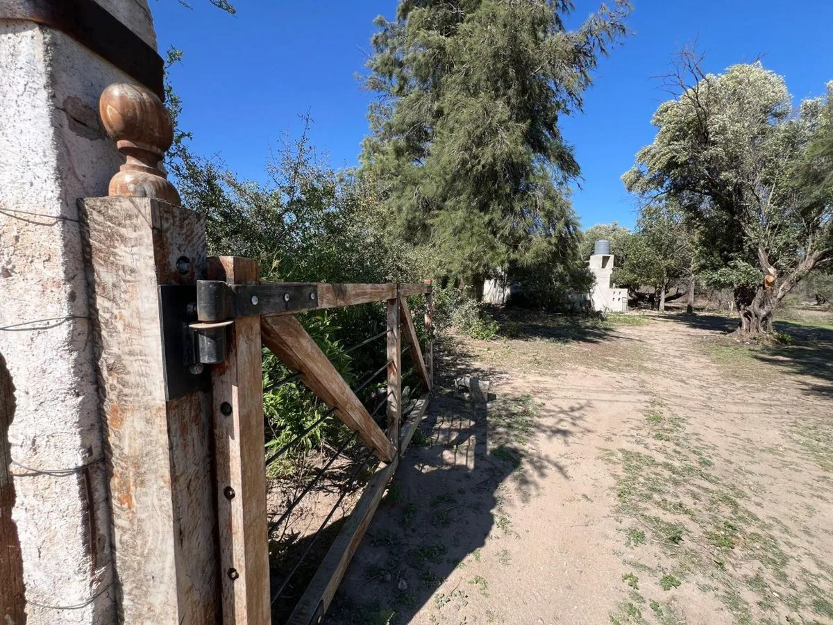 SE VENDE CASA MÁS  2HA FINANCIADO CON ENTREGA foto 4
