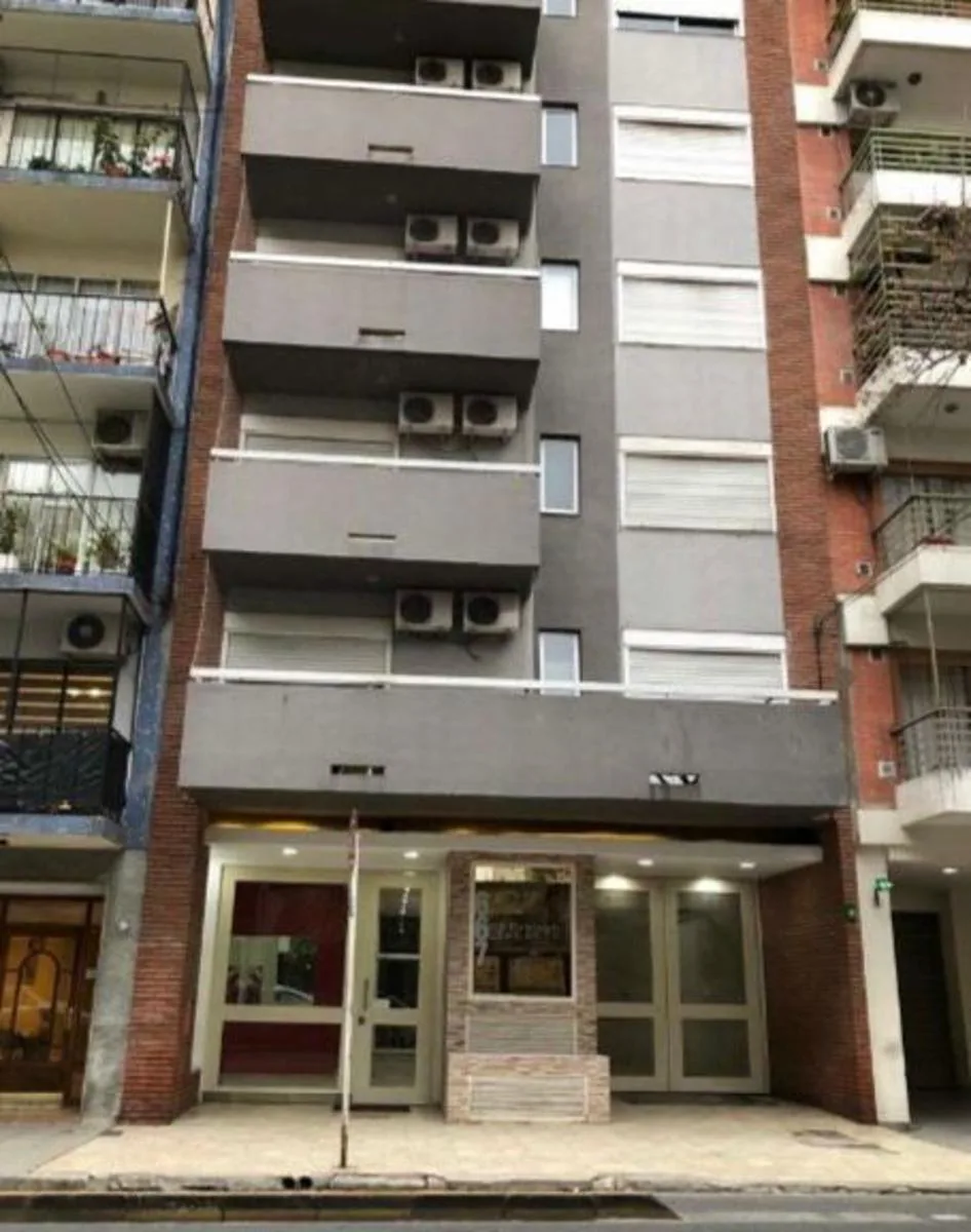 1-bedroom apartment in Palermo – photo 8 of 10