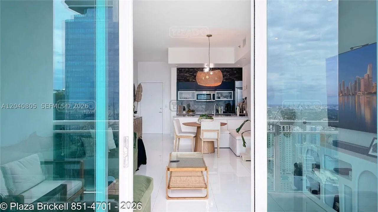 950 Brickell Bay Dr #4701 900 foto 5