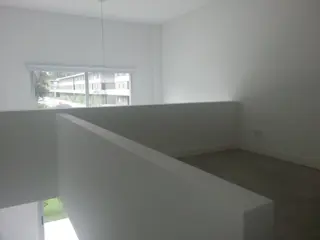 Alquilo Departamento tipo duplex Bosque Alto Pilar foto 3