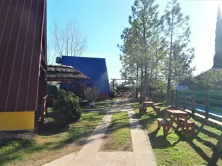 CASA EN VENTA 4 AMB MONTE + 2 CABAÑAS ALPINAS 871M foto 4