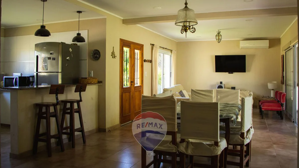 VENTA CASA COSTA ESMERALDA foto 4