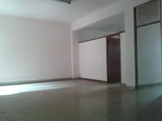 Oficina en Venta Pleno Centro OPORTUNIDAD EMPRESAS!!! foto 2