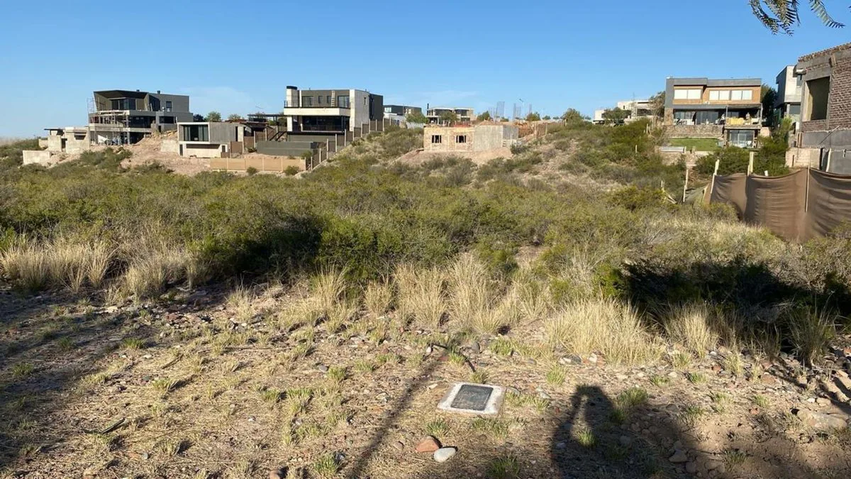 VENTA LOTE B° AGUARIBAY foto 3