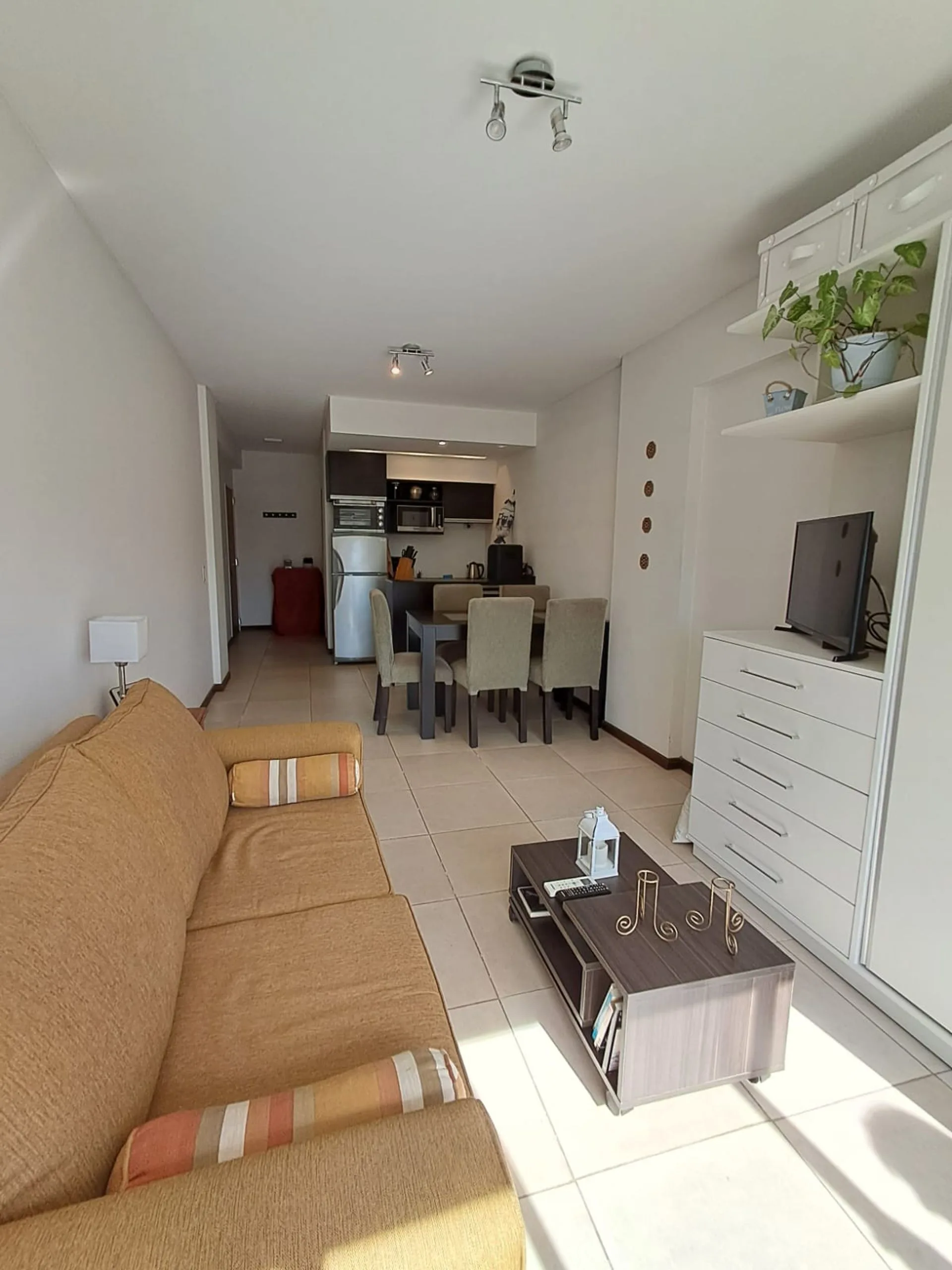 VENTA MONOAMBIENTE EN FLORESTA BALCÓN foto 2