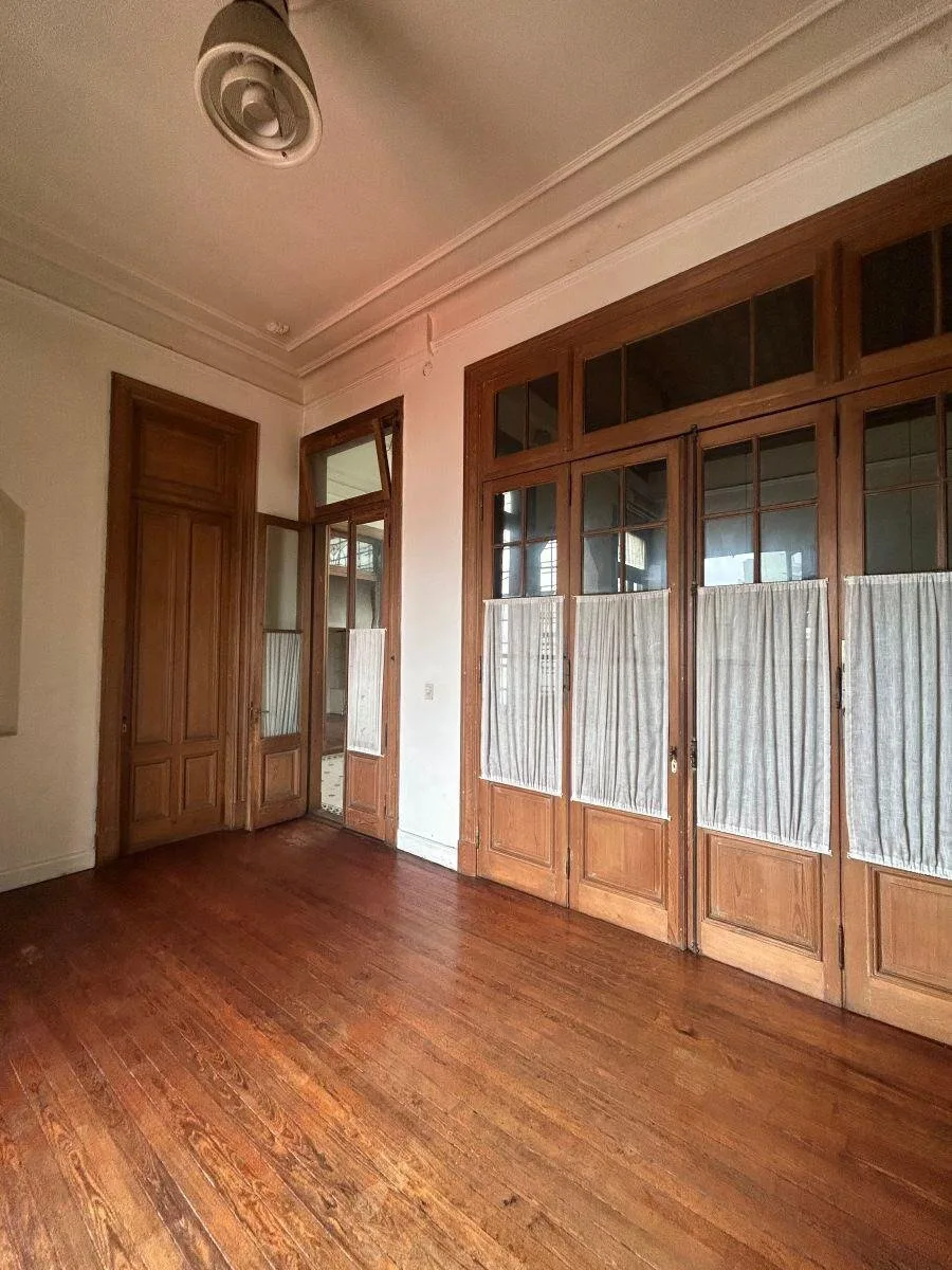 San Telmo, Bolívar 1414, 7 ambientes, 154 m² cub. venta USD 250.000 foto 5