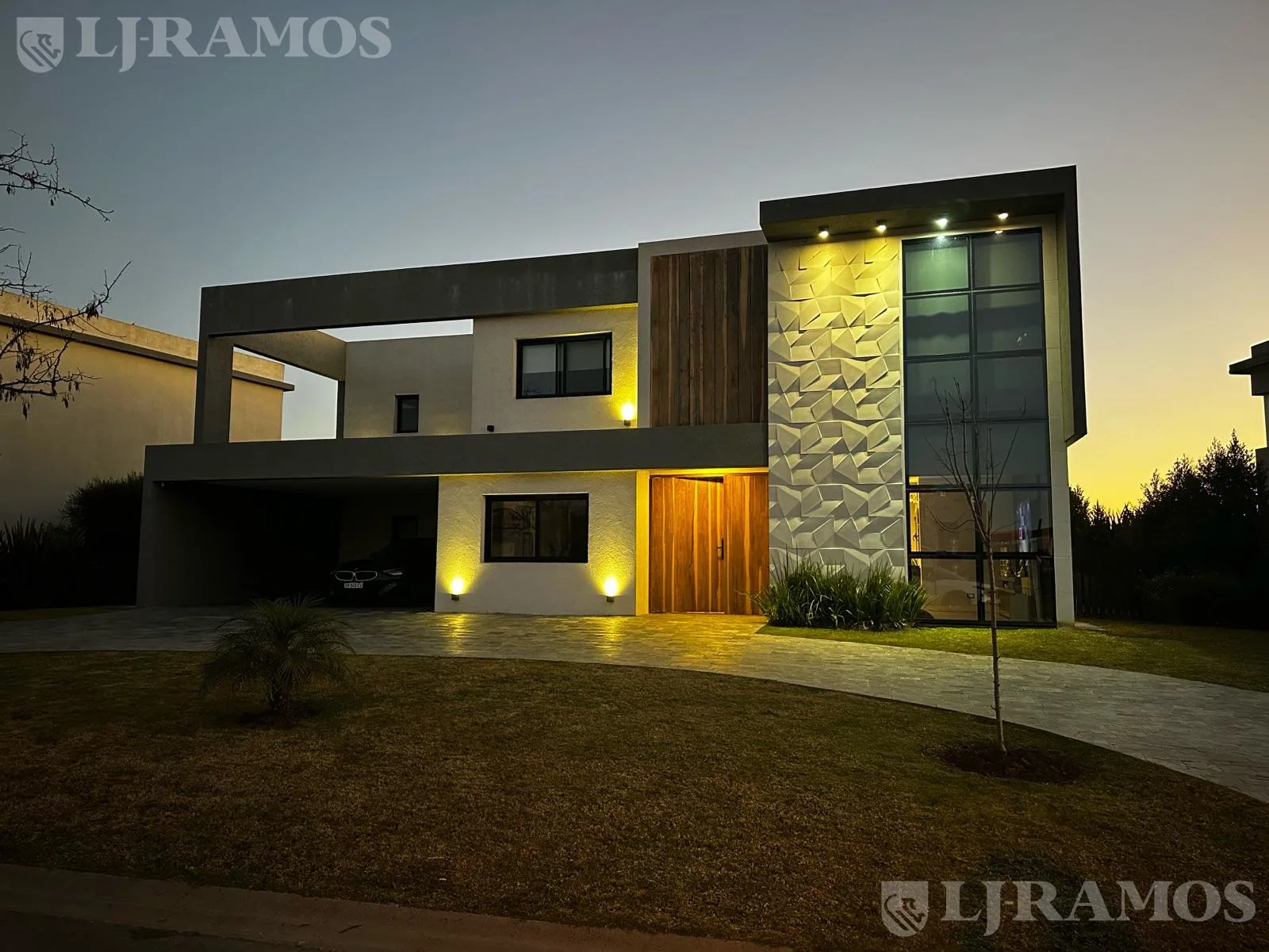 Casa  En Venta - El Canton - Norte - A la Laguna PG foto 4