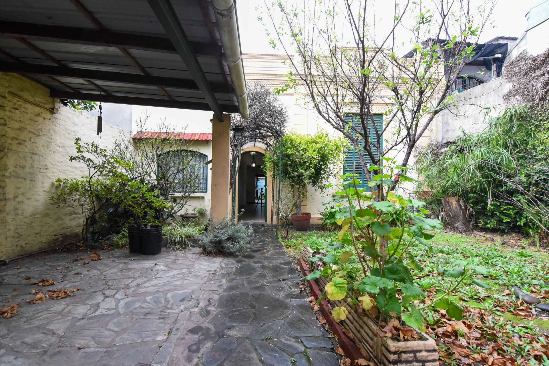Casa 4 amb.Patio, Gran Parque y Cochera. Ciudadela foto 4