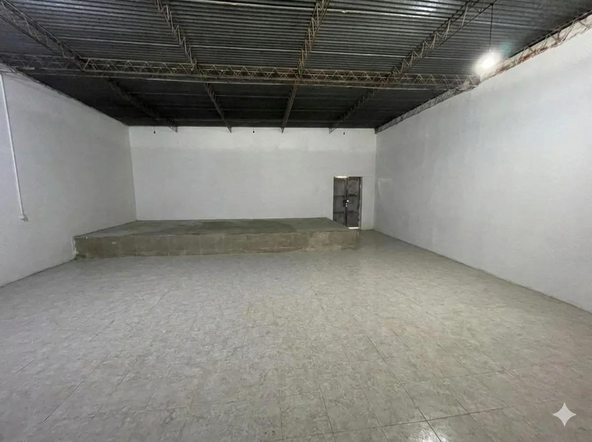 LOCAL/GALPON EN VENTA - 250 M2 - AV. AGUIRRE NORTE foto 4