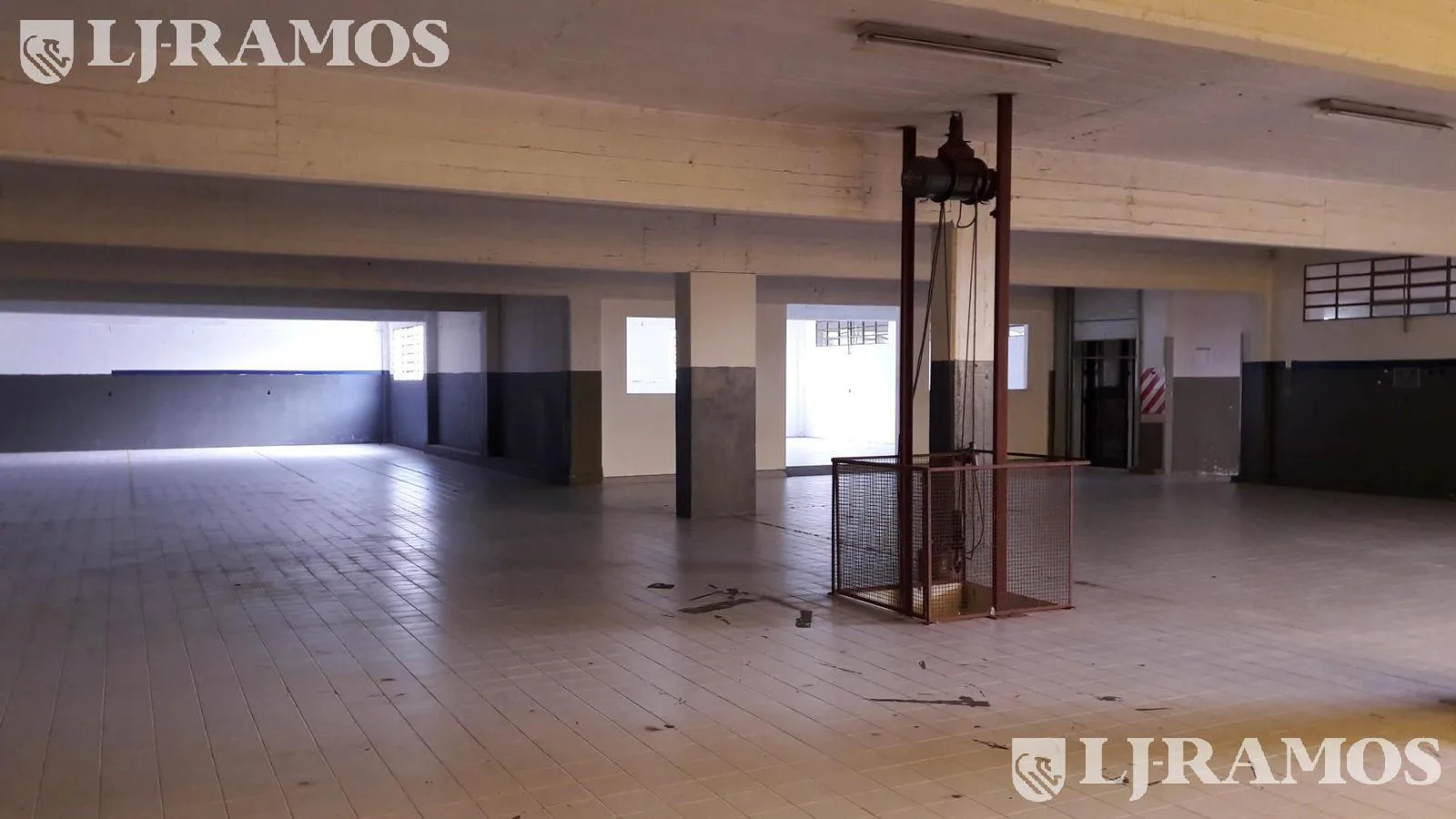 Depósito en  Venta en Villa Ballester foto 3