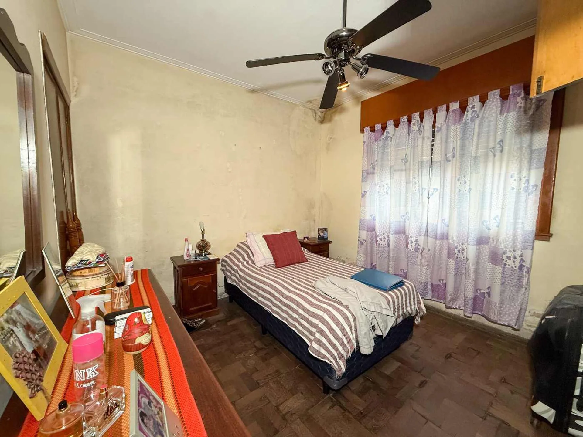 Casa de 2 dormitorios en venta en City Bell foto 5