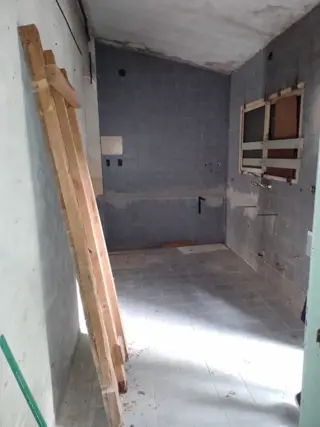 Alquiler de depósito en pleno centro de Adrogué foto 5