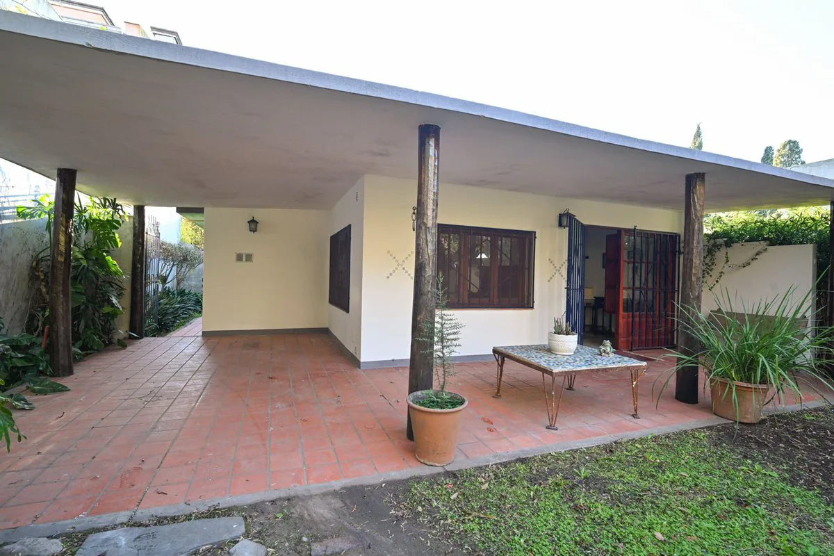 VENTA CASA QUINTA BARRIO LOS PINOS foto 2