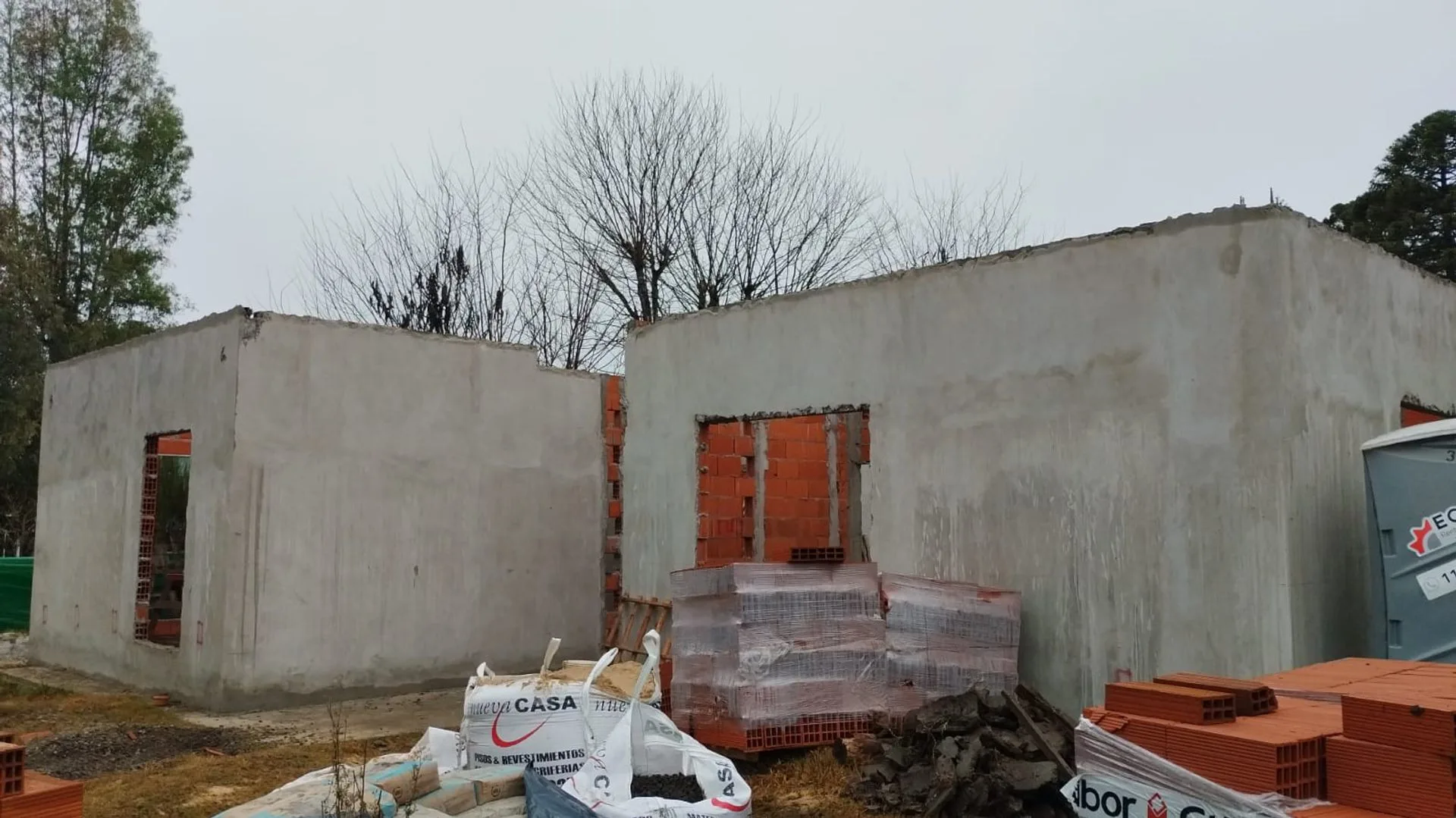 CASA 4 AMB. EN CONSTRUCCION EN FATIMA-PILAR foto 2