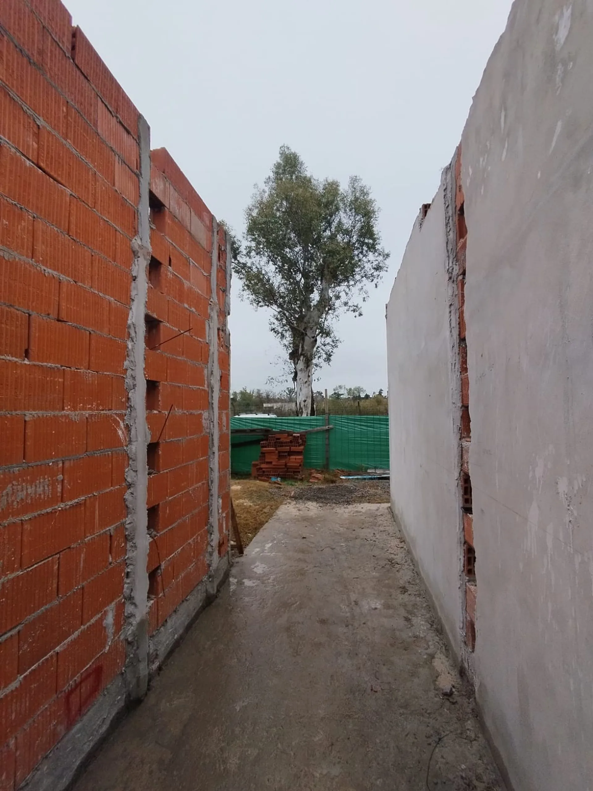 CASA 4 AMB. EN CONSTRUCCION EN FATIMA-PILAR foto 3
