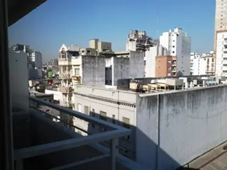 alquilo por 1dia 1 noche y mas dias  Almagro 2/4 personas con wifi gratis  parque centenario  Hospital Italiano , sanatorio Guemes y Naval foto 3