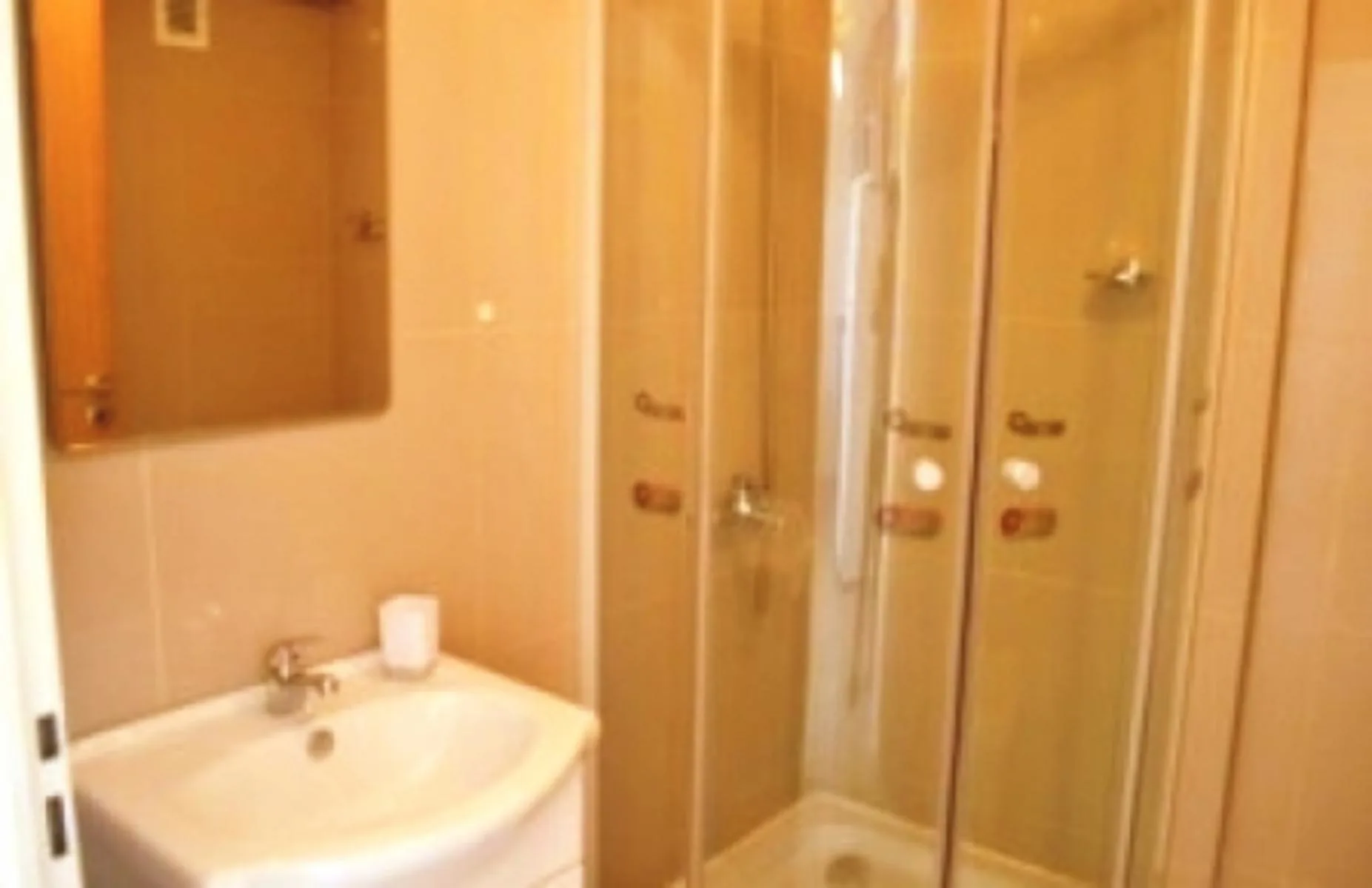 Apartment in Almagro – photo 9 of 9