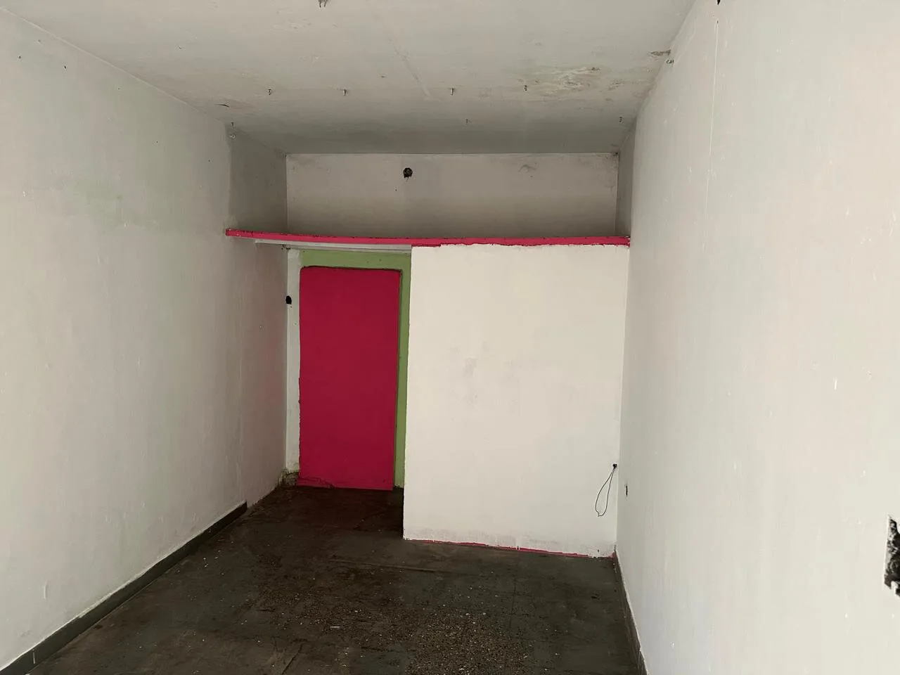 Local de 20m² Sobre la Principal de Parque San Martín foto 5