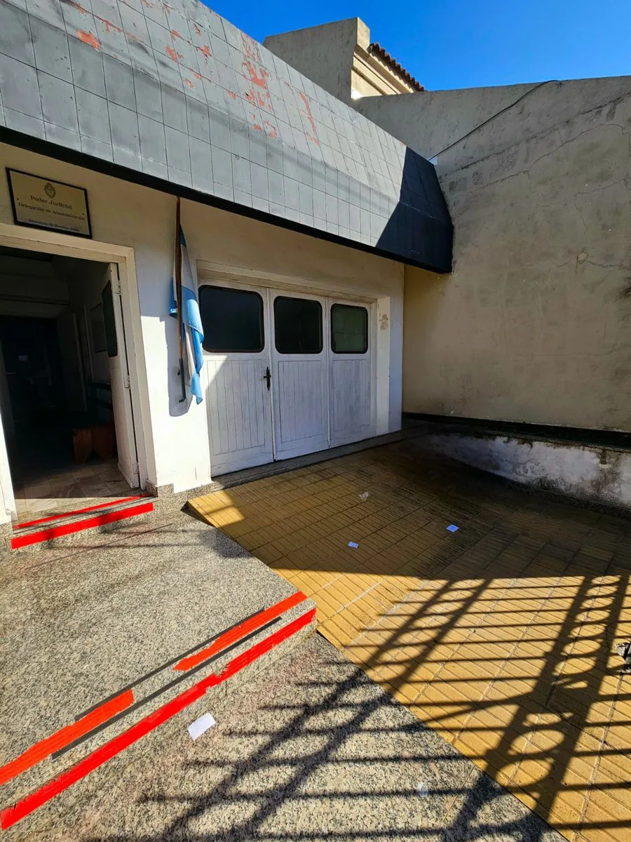 Venta Casa 3 Dorm. San Nicolas centro apta credito foto 4