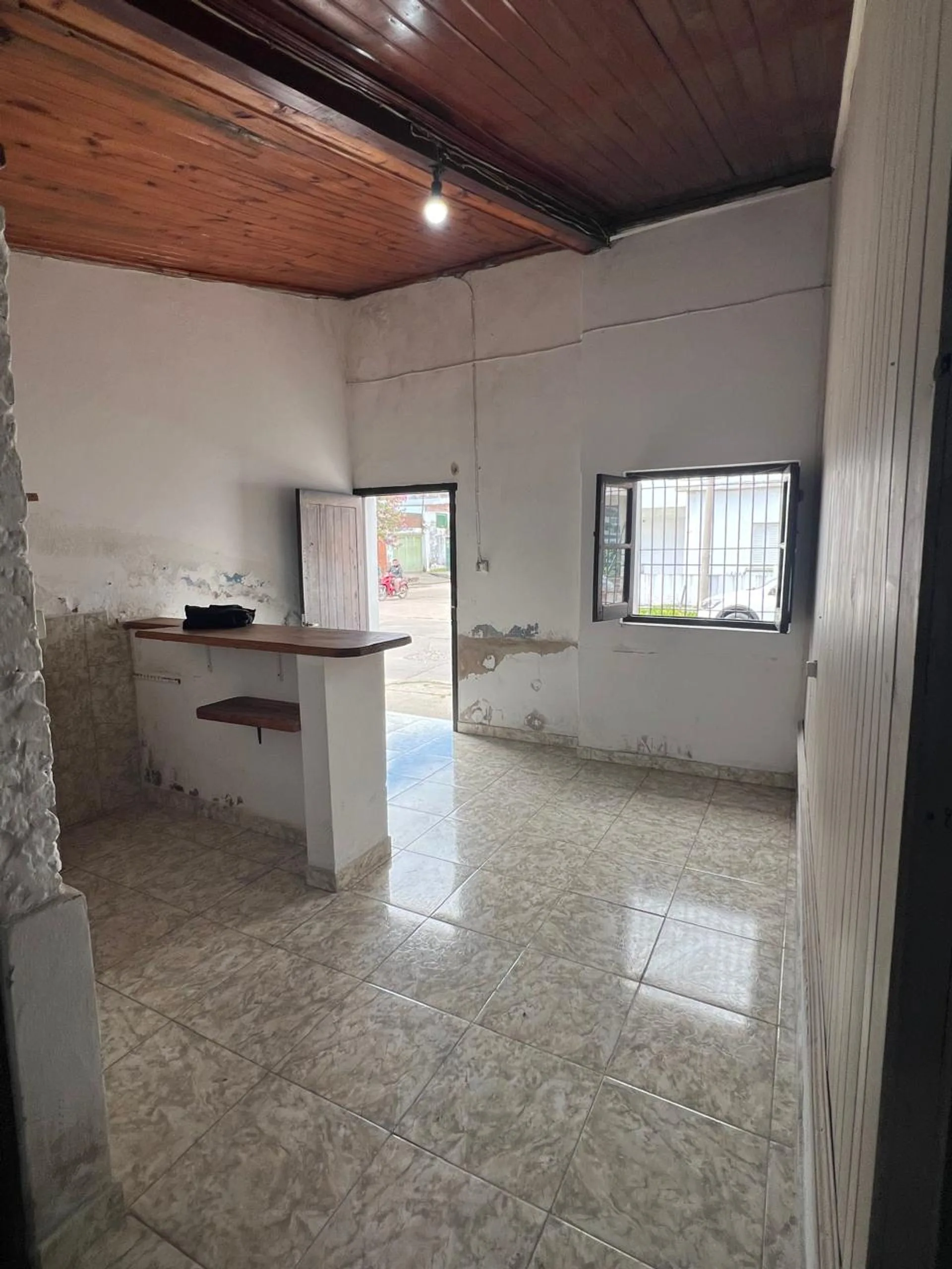 CASA EN VENTA A RESTAURAR foto 2