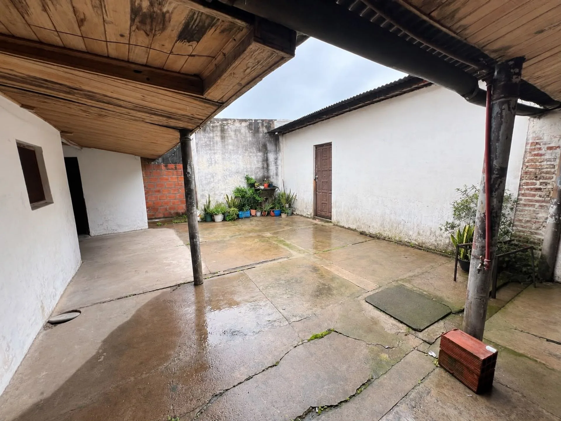 CASA EN VENTA A RESTAURAR foto 5