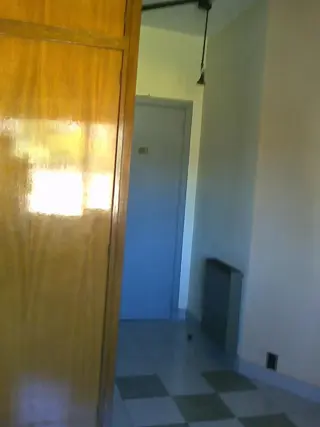 Departamento u Oficina comercial en VENTA sobre importante esquinacomercial de Adrogué. foto 5