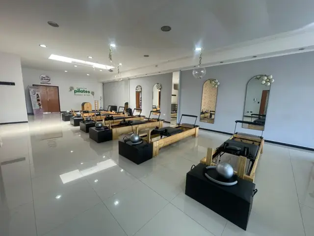 Amplio Local Comercial en Alquiler , Centro Comercial Chilavert