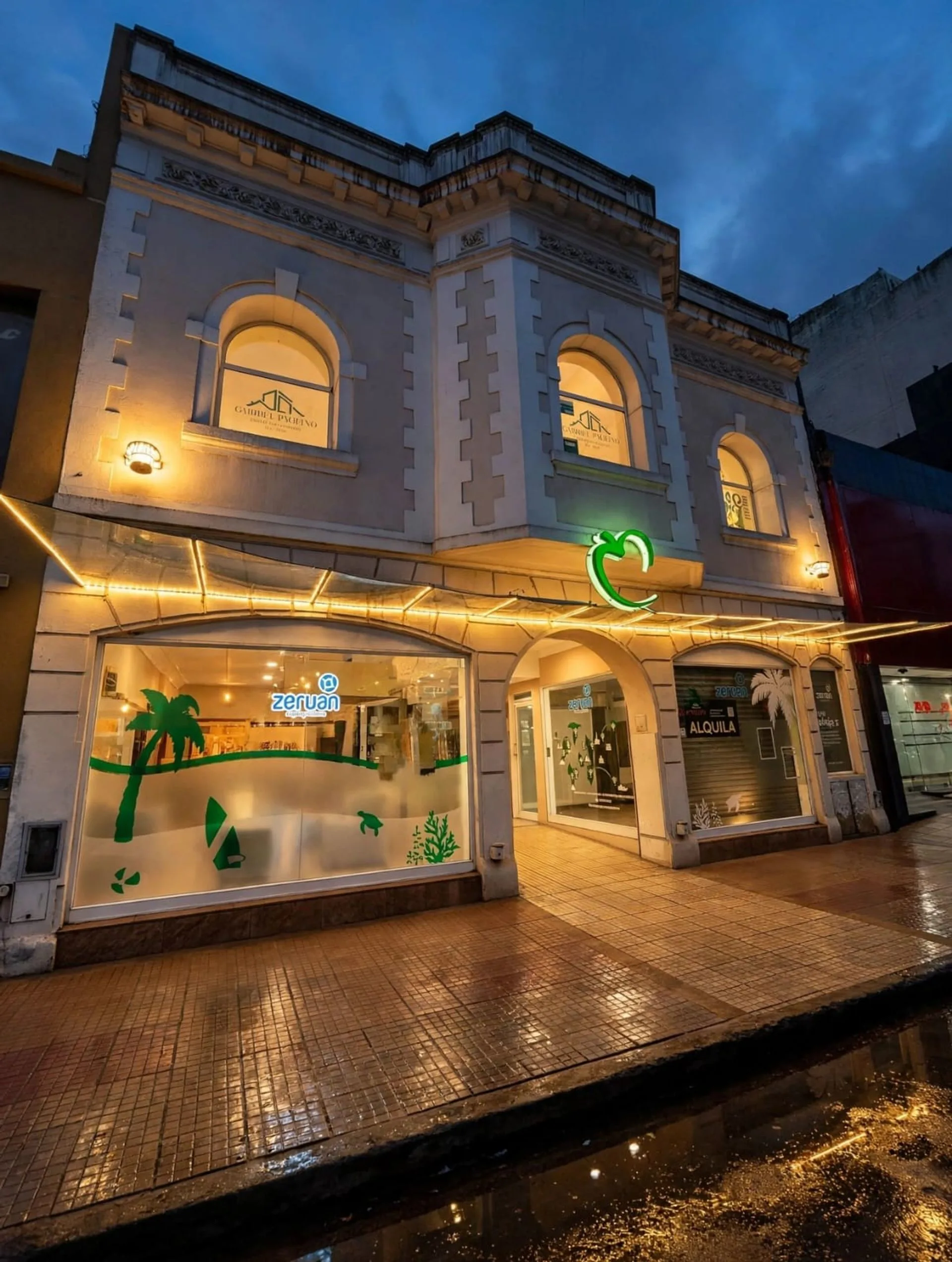 VENTA GALERIA COMERCIAL EN BLOCK foto 3