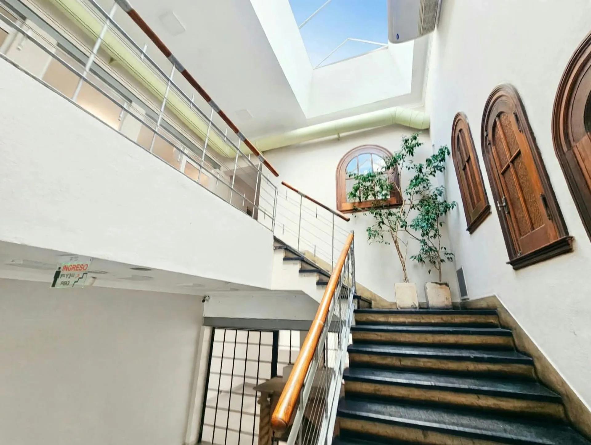 VENTA GALERIA COMERCIAL EN BLOCK foto 5