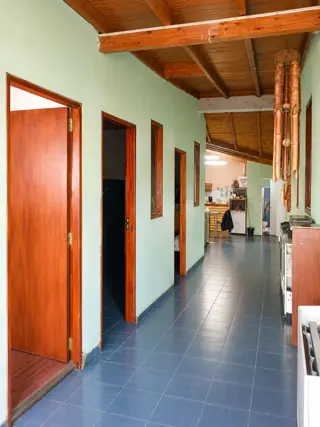 PROPIEDAD EN VENTA | CASA | 4 DEPARTAMENTOS foto 5