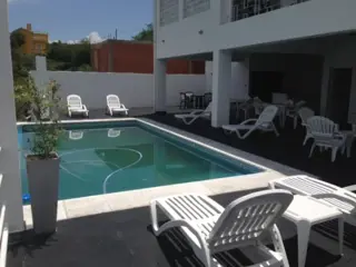 HERMOSA CASA CON VISTA PANORAMICA, PATIO, PILETA PARA 8 personas foto 1