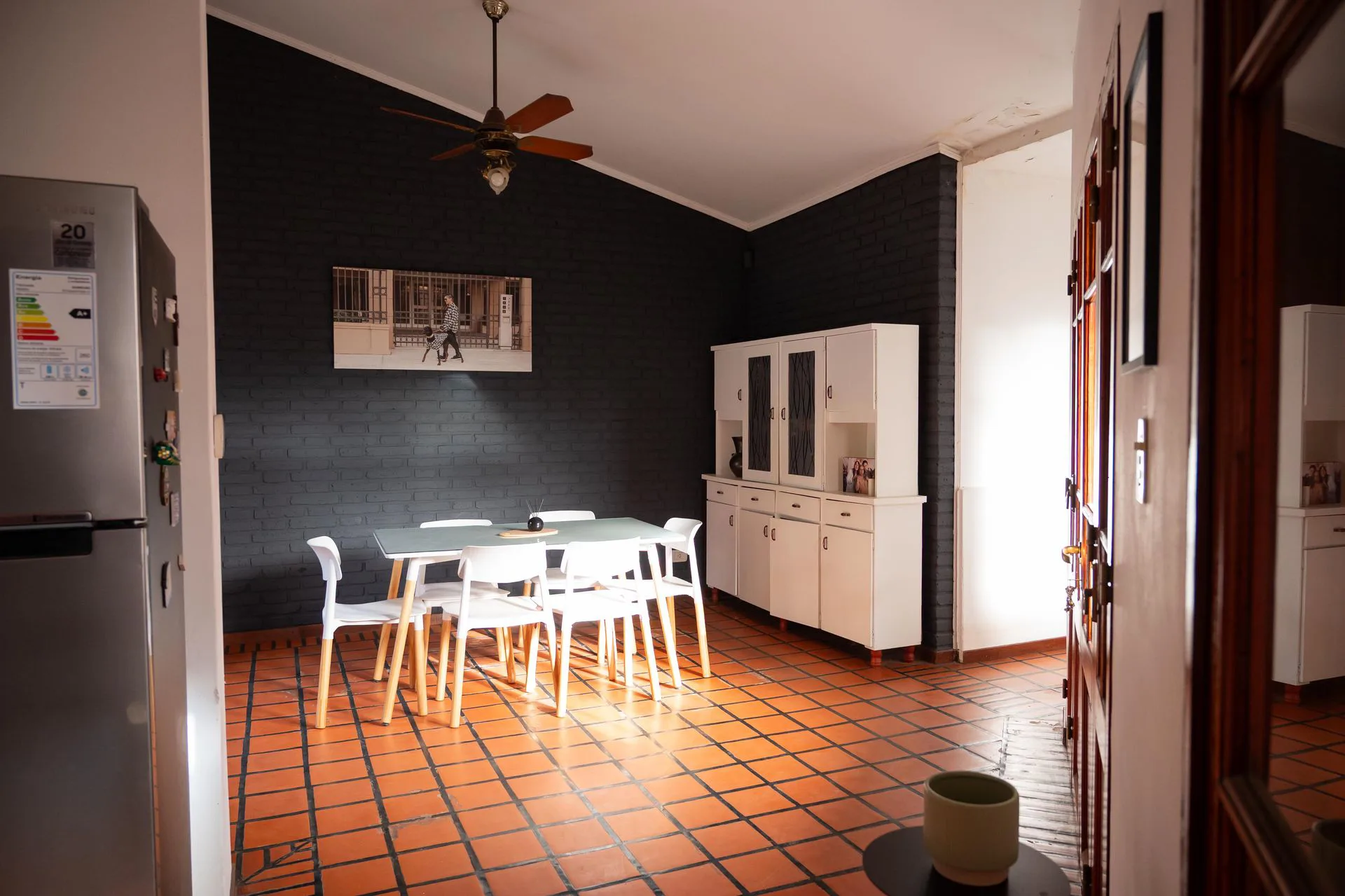 Hermosa casa 3 Dormitorios en Excelente Ubicación foto 3