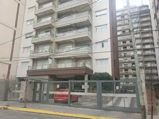 DEPTO. 2 AMB. C/ENTRADA DE AUTO R.MEJIA foto 3