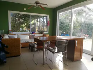 Hermosa casa estilo minimalista en Country Club Banco Provincia foto 4