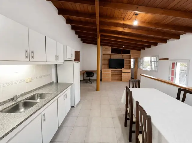 CASA  EN VENTA BERISSO