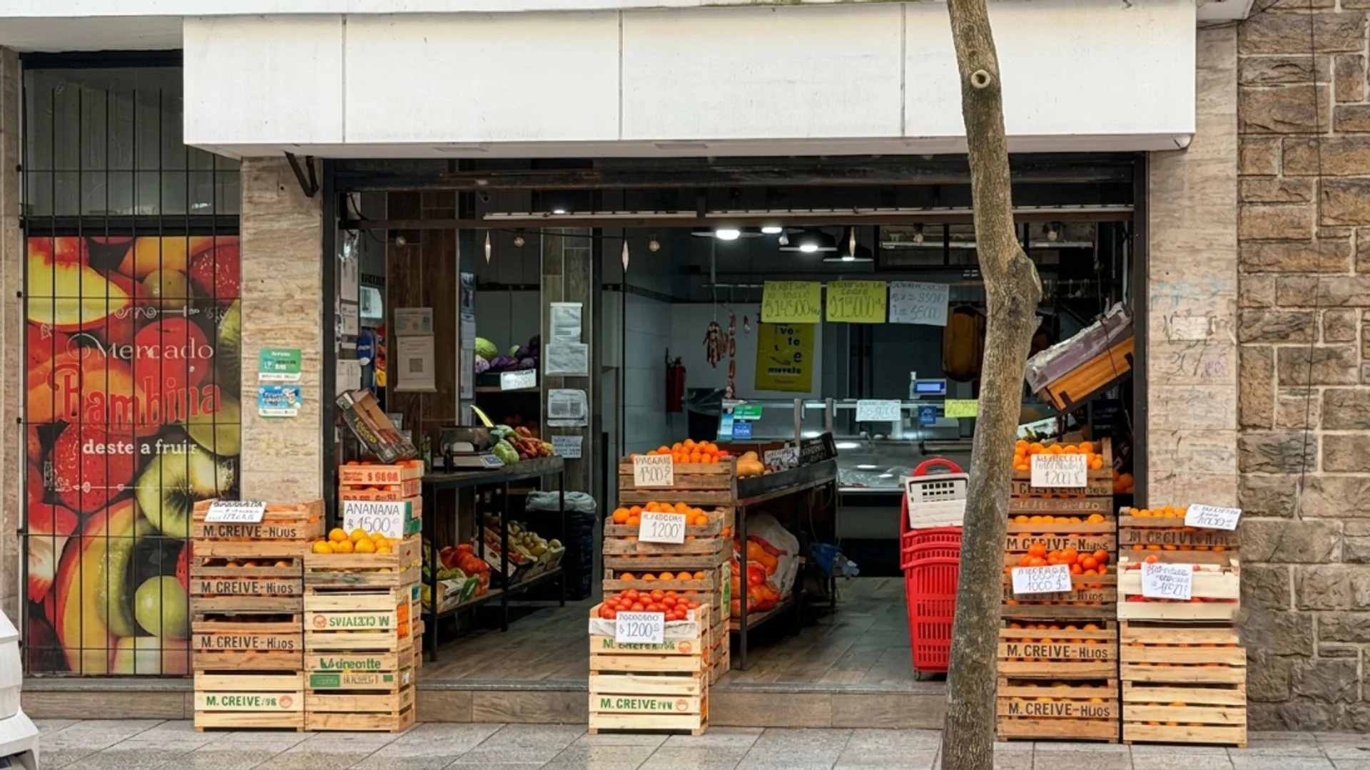 VENTA FONDO COMERCIO VERDULERIA CARNICERIA ALMACEN foto 2