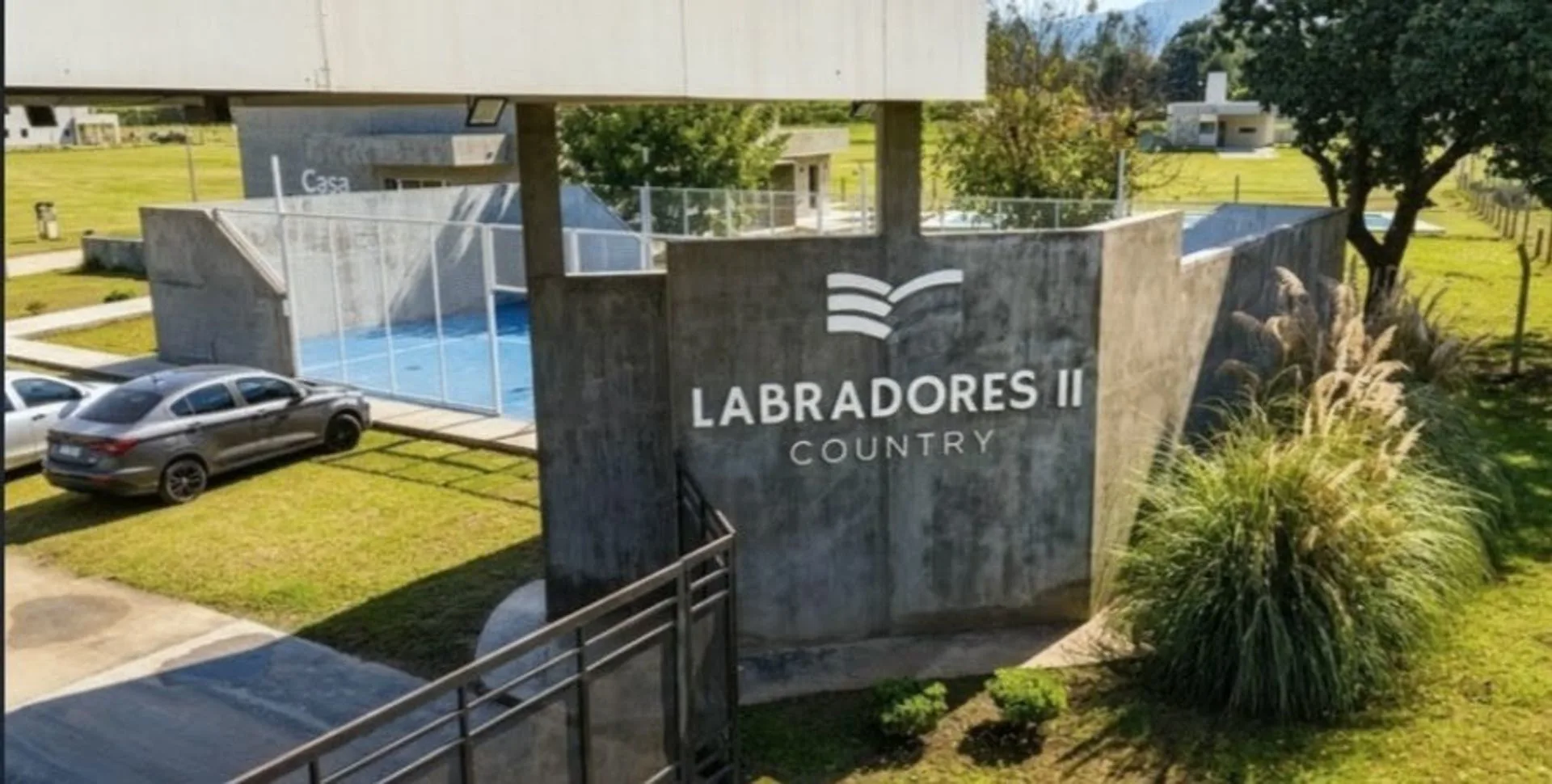 OPORTUNIDAD LOTE EN CALLE PRINCIPAL -LABRADORES II