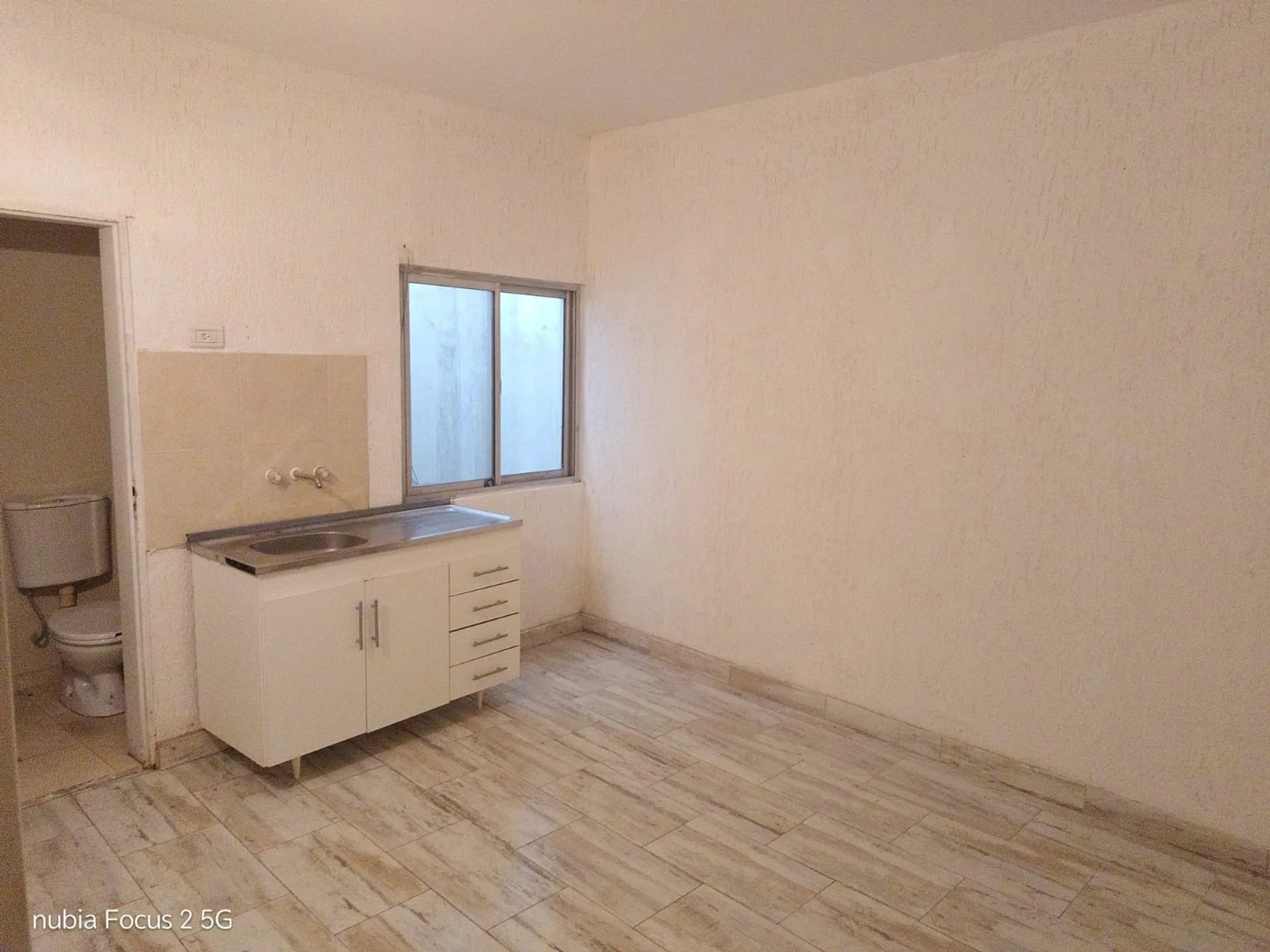 Departamento monoambiente en venta en Pompeya foto 4