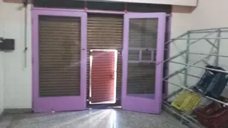 Alquiler local comercial sobre calle Triunvirato al 3800 de Billinghurst foto 1